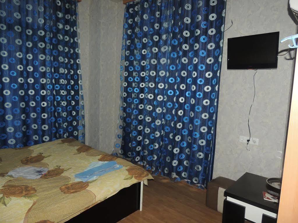 Visit Hotel Tbilisi Eksteriør billede